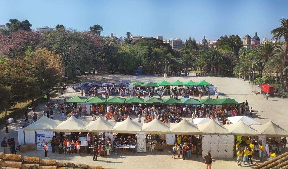 Talleres científicos gratuitos de la Nit Europea de la Investigació 2026 en los Jardines de Viveros de Valencia